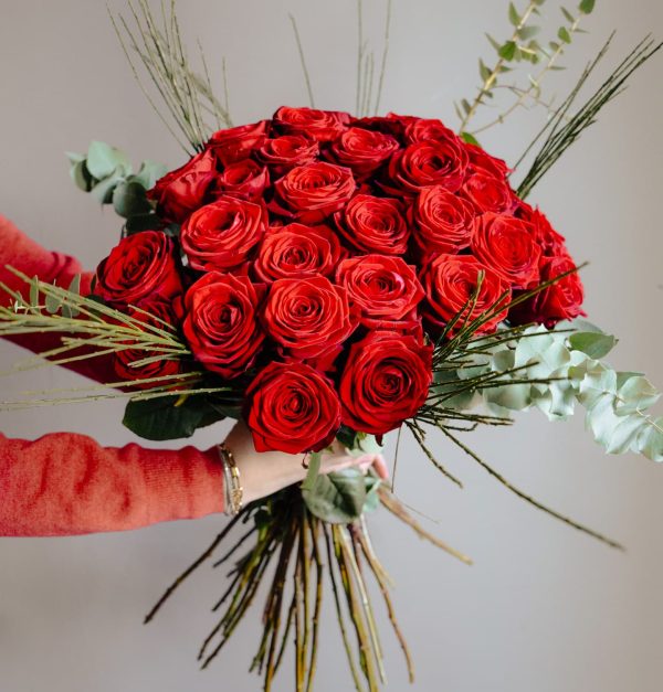 Mazzo di fiori vintage style fioraio legnano milano flowerart matteo crugnola